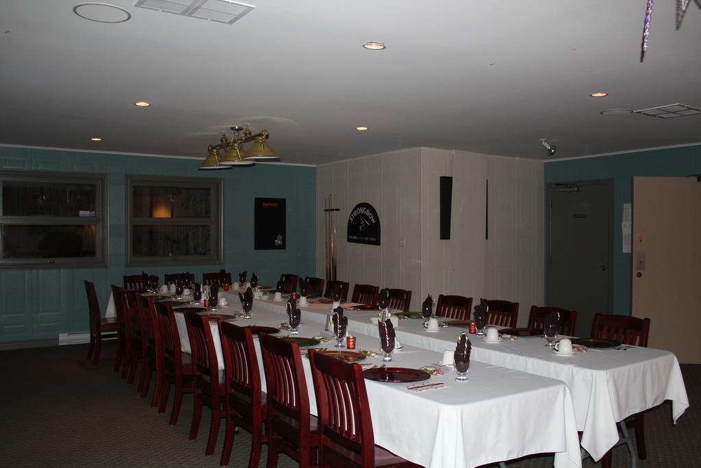 Hotel Mount Pearl Mount Pearl Park Екстериор снимка