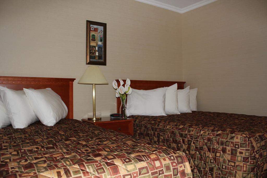 Hotel Mount Pearl Mount Pearl Park Стая снимка